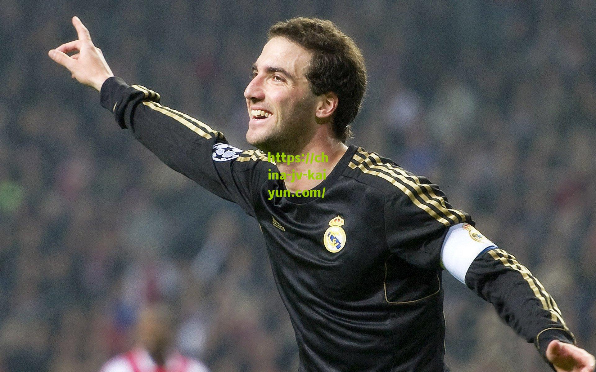 追随哥哥的脚步！小贝林厄姆加盟多特蒙德，多特青训再添新星