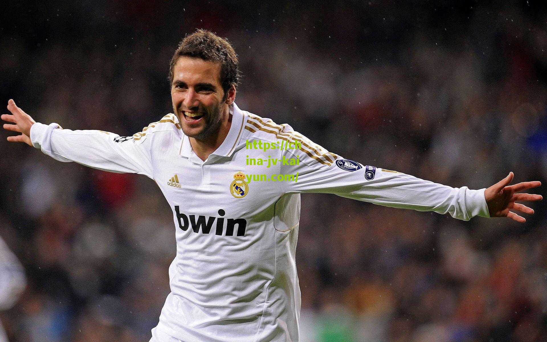 土耳其新星伊尔迪兹以20岁49天创世俱杯历史，成最年轻单场双响球员